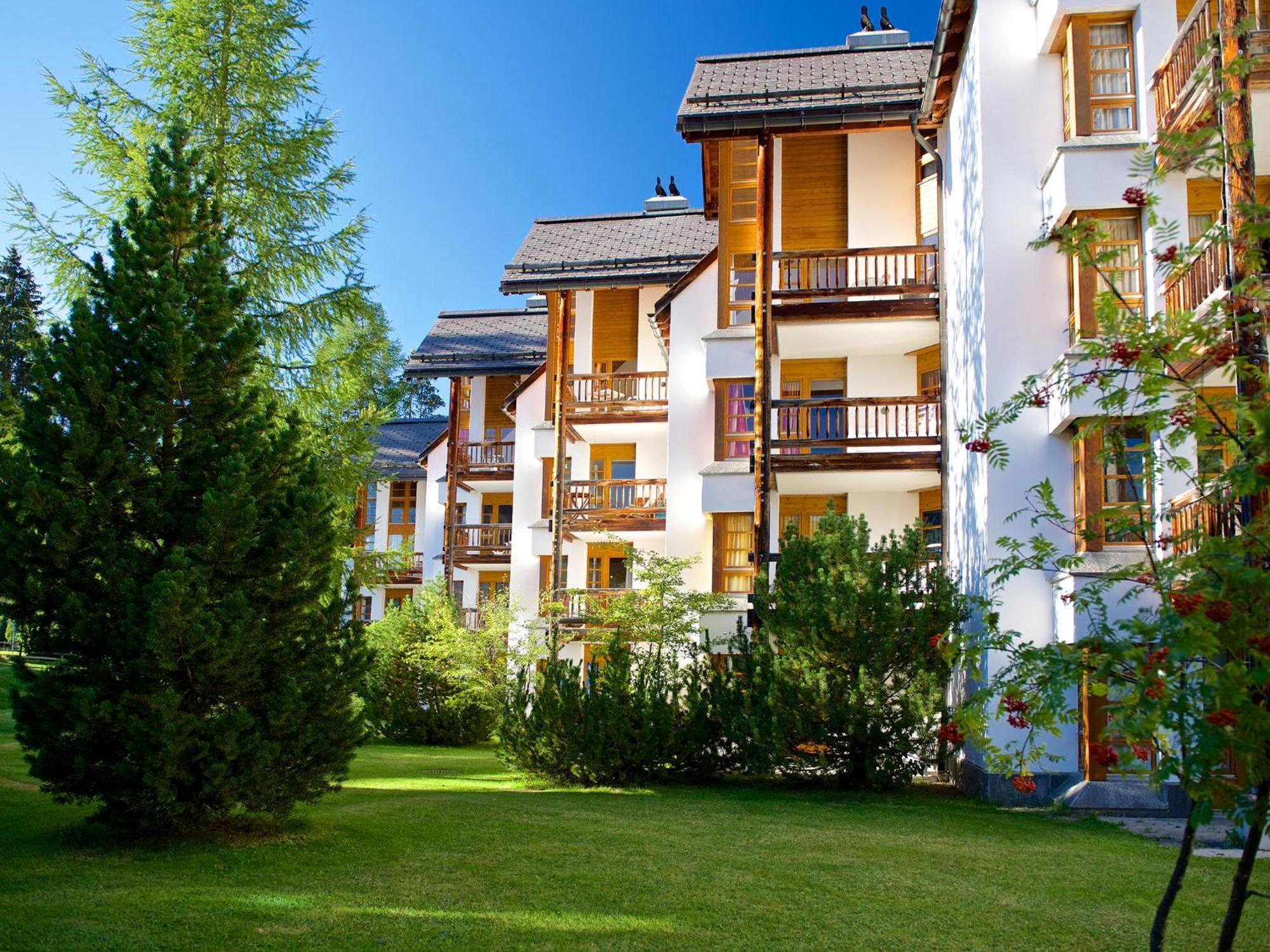 Schweizerhof Ferienwohnungen Lenzerheide 6 Exteriör bild